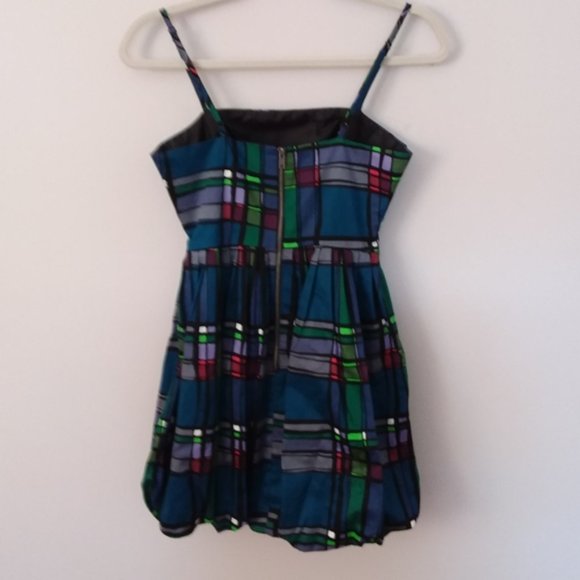 Bundle of 8 Dresses All Size Small by Great Designers - Picture 9 of 9